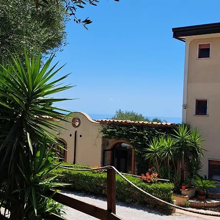 San Antonio Hotel apartamentowy 3*