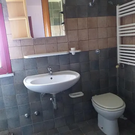 San Antonio מרינה די קמרוטה